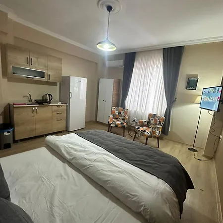 Apartment Апартаменты *